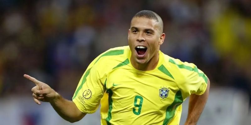 CLB Inter Milan: Lịch sử đội bóng trứ danh Nerazzurri 4 Ronaldo Nazário cầu thủ xuất sắc tại Inter