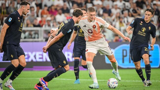 Màn so tài AS Roma vs Juventus