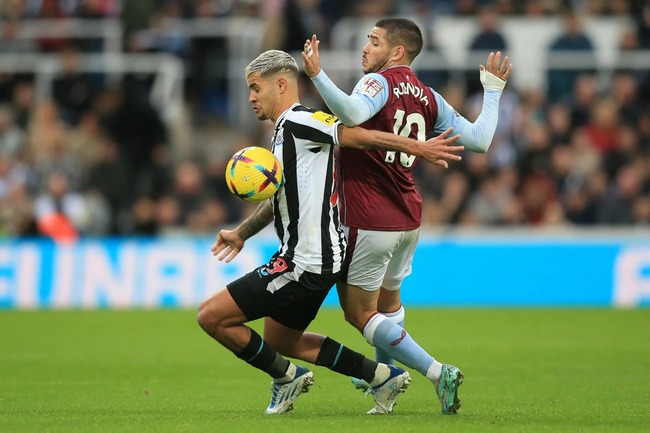 Soi kèo Aston Villa vs Newcastle, 23h30 19/04/2025 2 Màn so tài Aston Villa vs Newcastle