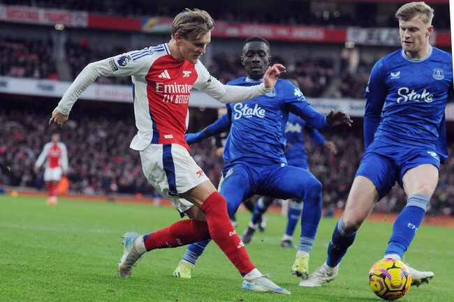 Soi kèo Everton vs Arsenal, 18h30 05/04/2025 2 Màn so tài Everton vs Arsenal