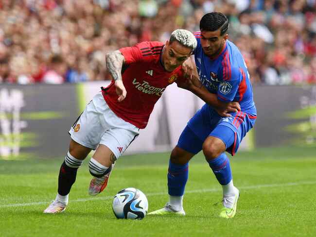 nhan dinh lyonnais vs manchester united 7