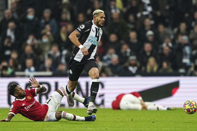 Soi kèo Newcastle vs Manchester United, 22h30 13/04/2025 2 Màn so tài Newcastle vs Manchester United