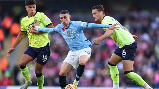 Màn so tài Southampton vs Manchester City