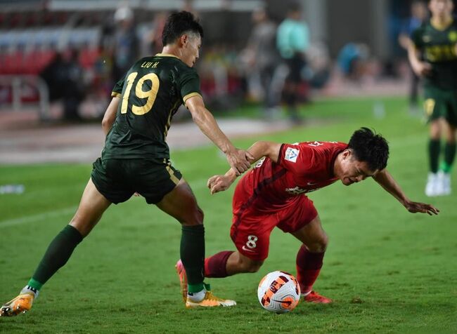 Soi kèo Beijing Guoan vs Yunnan Yukun, 18h30 30/06 2 Màn so tài Beijing Guoan vs Yunnan Yukun