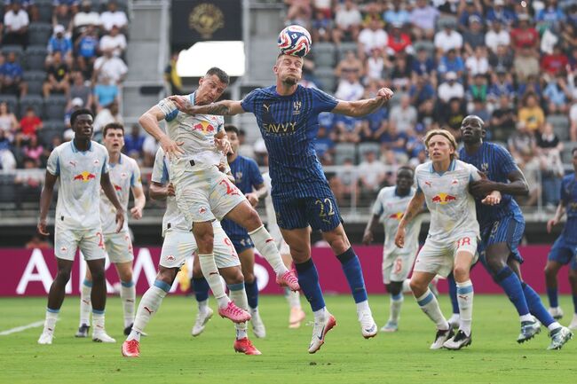 Màn so tài RB Salzburg vs Al Hilal