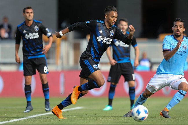 DZqNOzsUQAADAud.jpg large 1