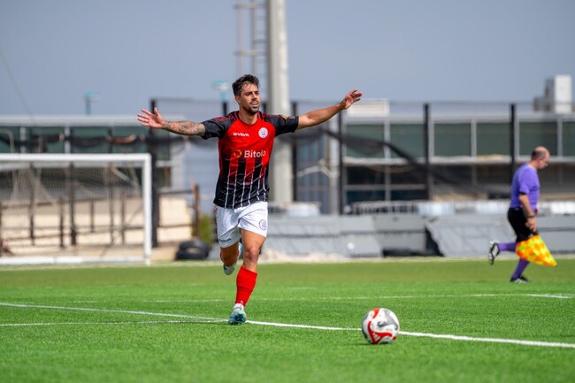 Màn so tài Vikingur Gotu vs Lincoln Red Imps